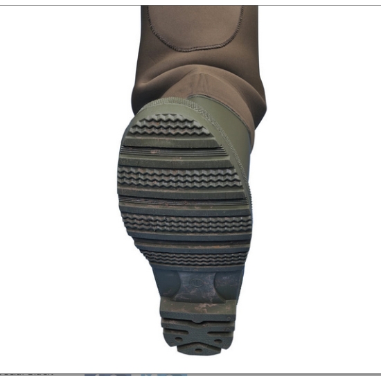 neoprenowe spodniobuty